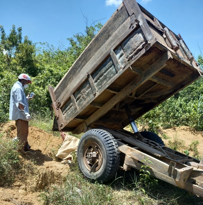 Đứt gãy hệ thống thú y cơ sở, khó kiểm soát dịch bệnh